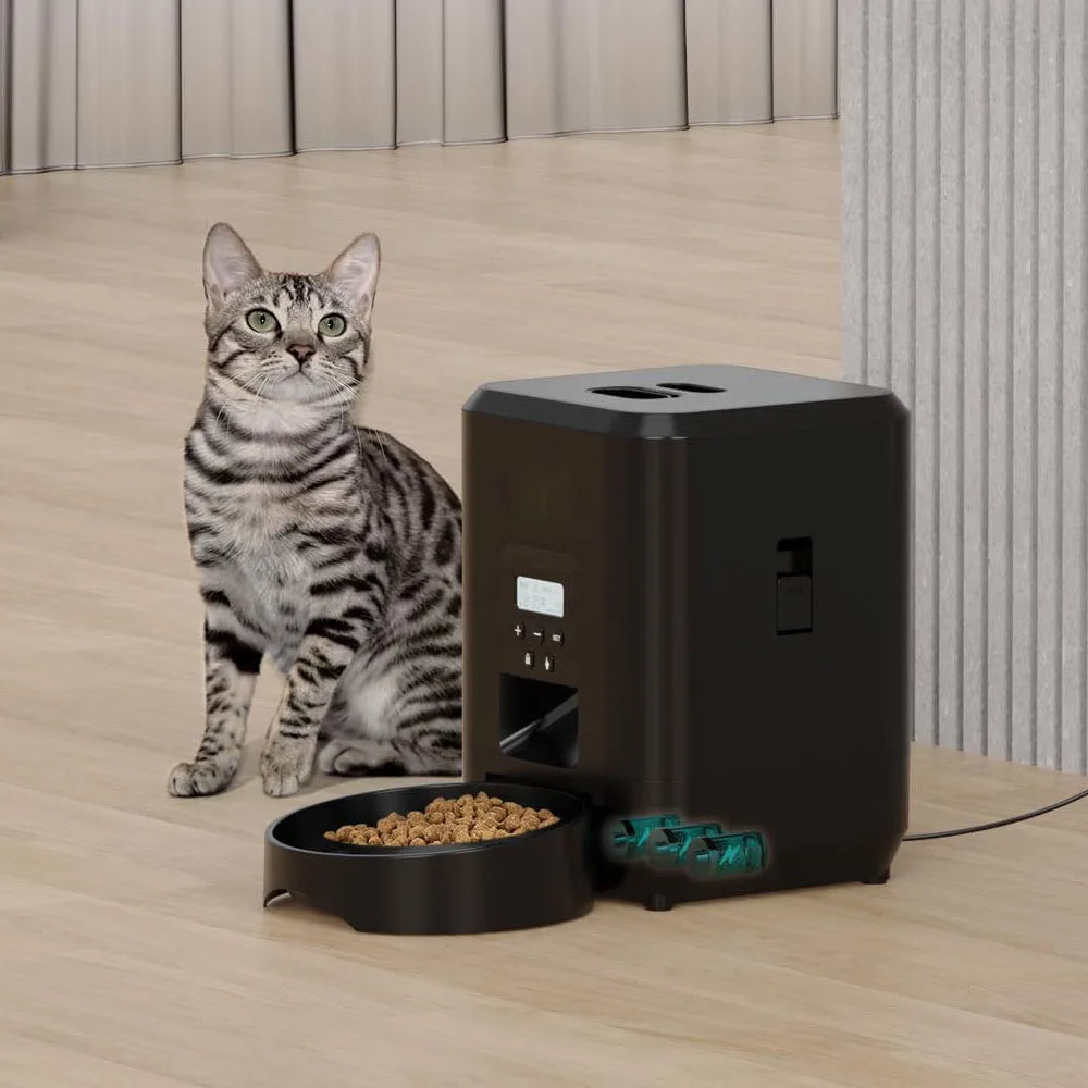 Distributeur Automatique de Croquettes Connecté