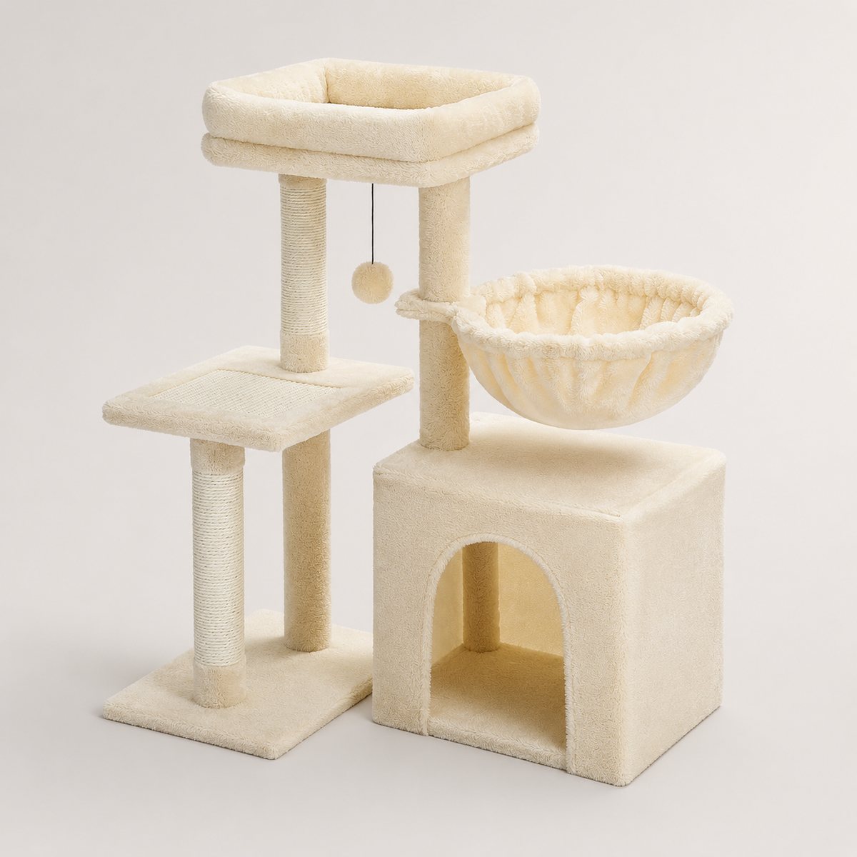 Arbre à Chat d'Intérieur, photo produit sur fond clair